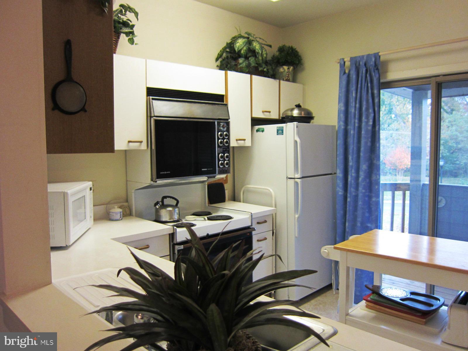 CHESAPEAKE HARBOUR - Residential