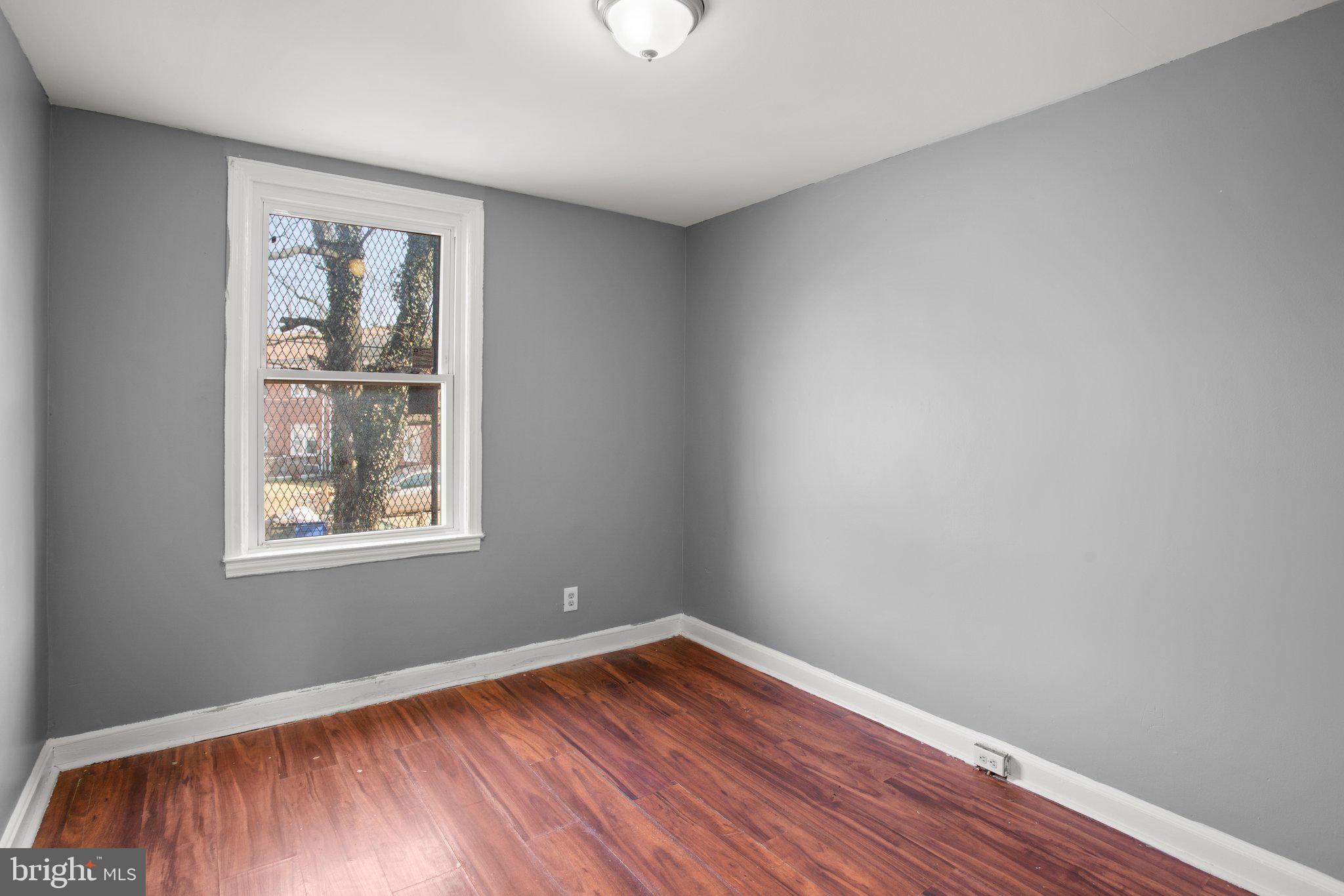 EAST ARLINGTON - Residential