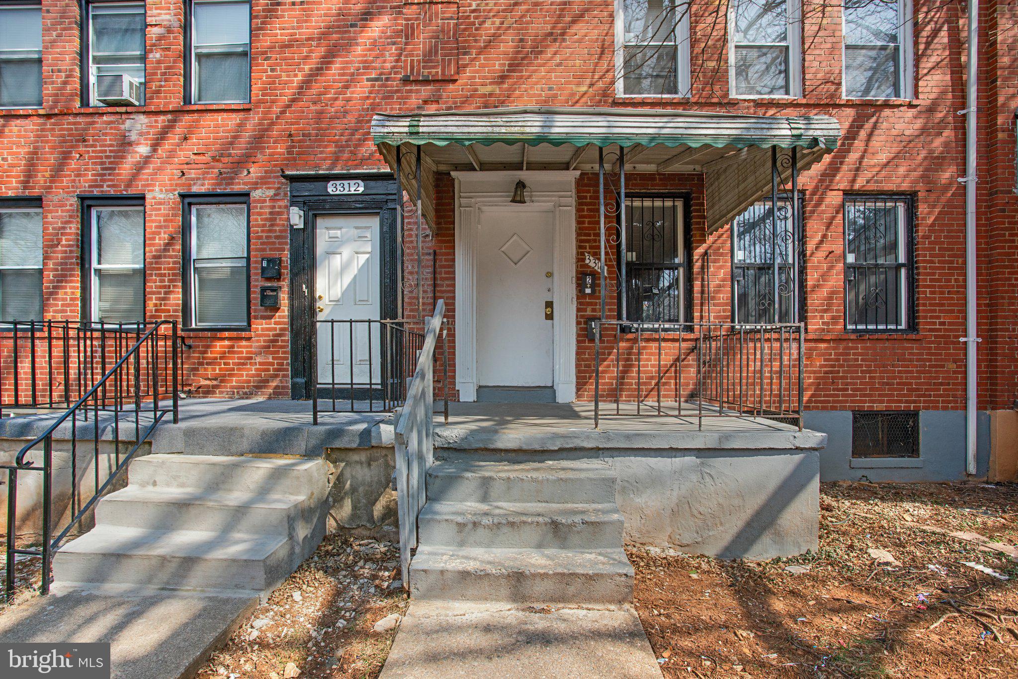 EAST ARLINGTON - Residential