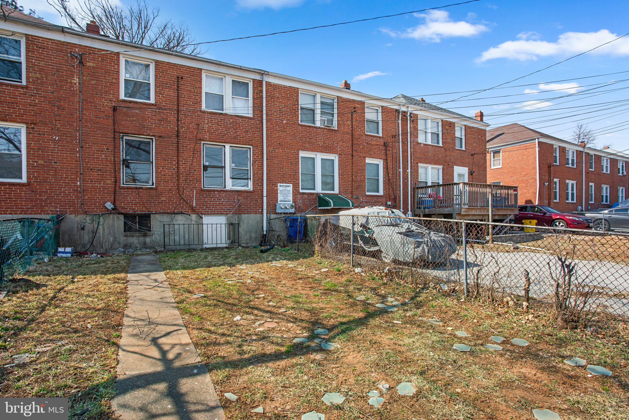 EAST ARLINGTON - Residential