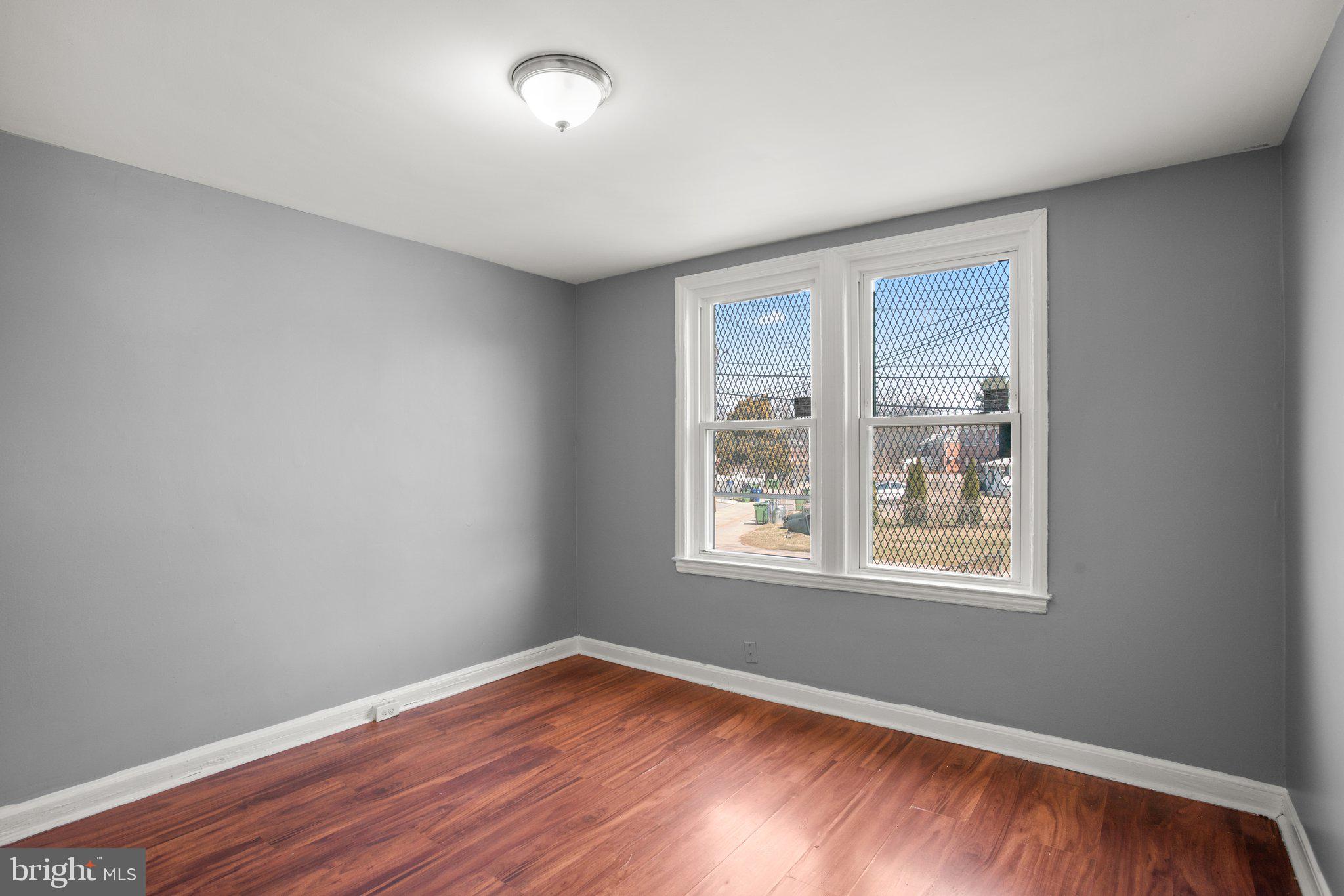 EAST ARLINGTON - Residential