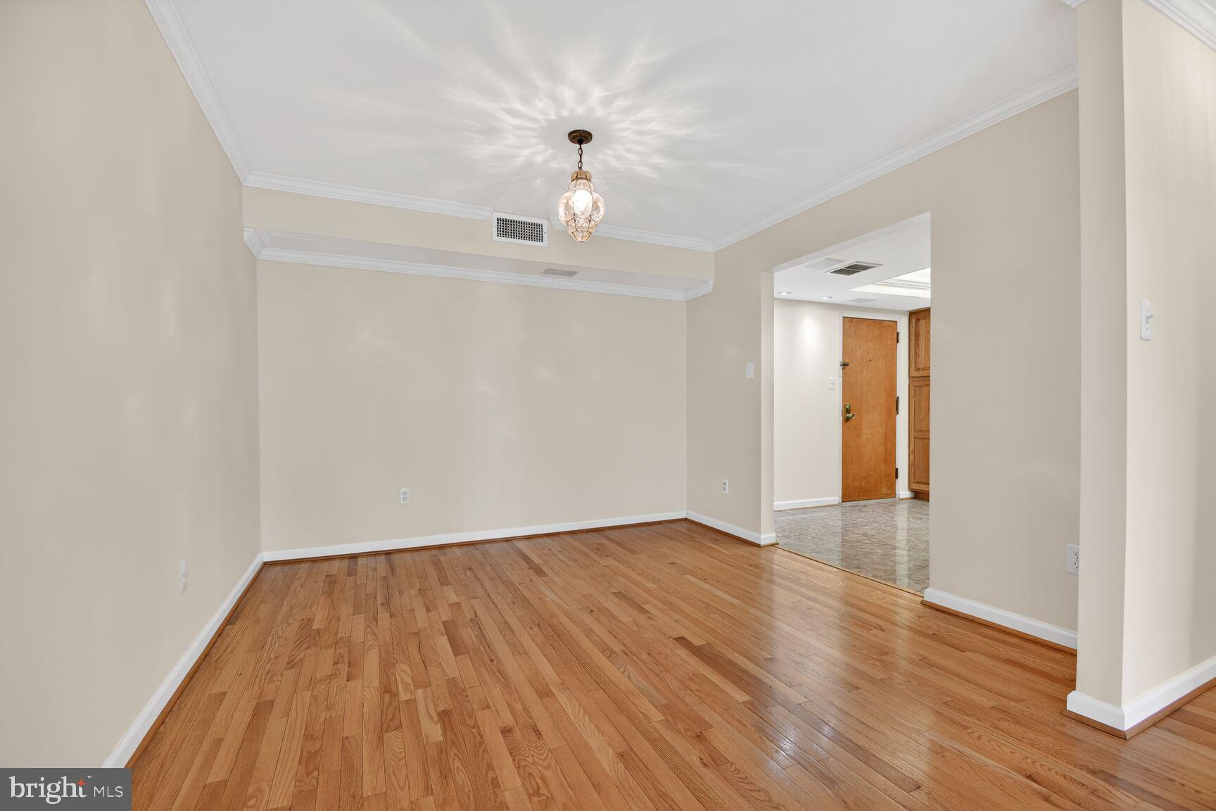 1101 S ARLINGTON RIDGE ROAD 504