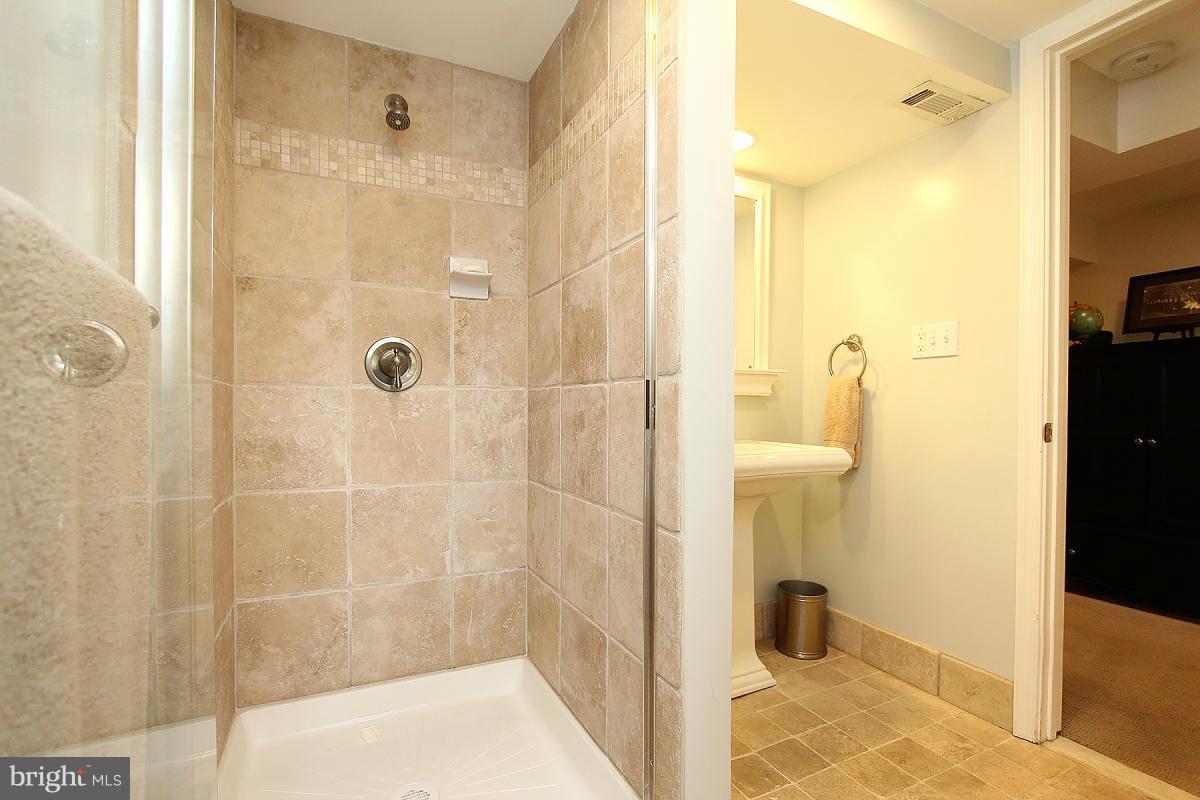 INDIAN SPRING VILLAGE - Residential