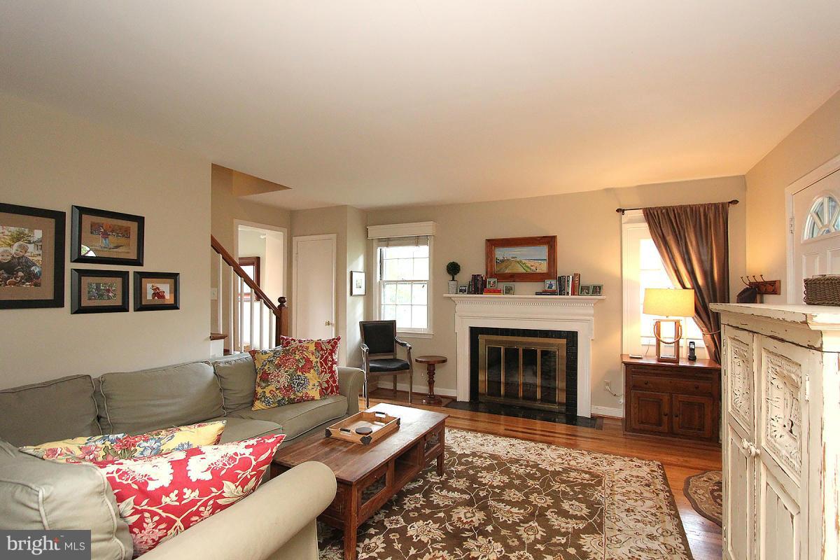 INDIAN SPRING VILLAGE - Residential