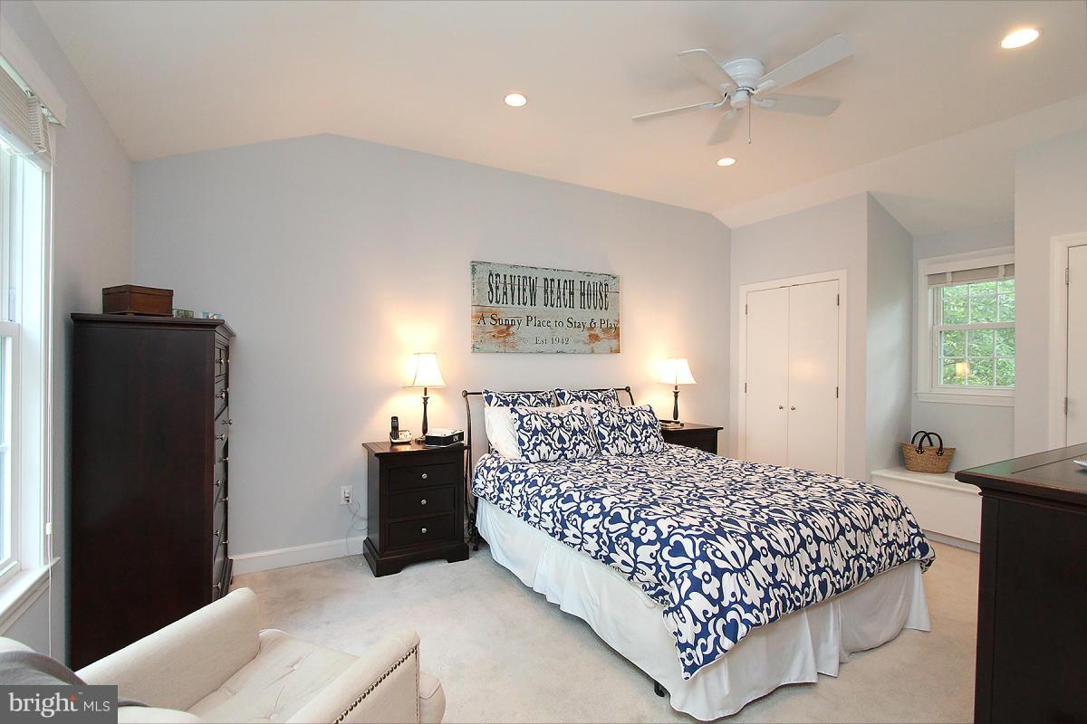 INDIAN SPRING VILLAGE - Residential