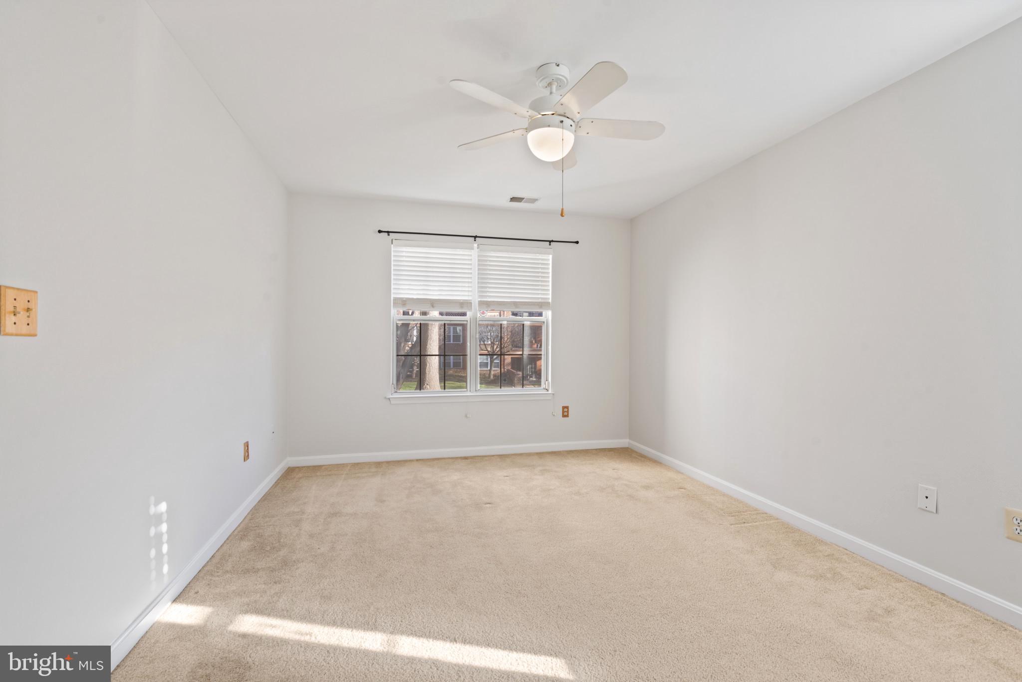 FALLS GABLE - Residential