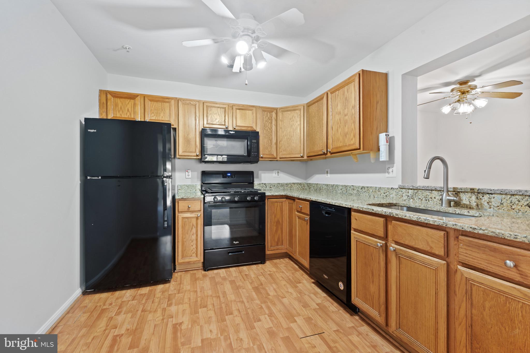 FALLS GABLE - Residential