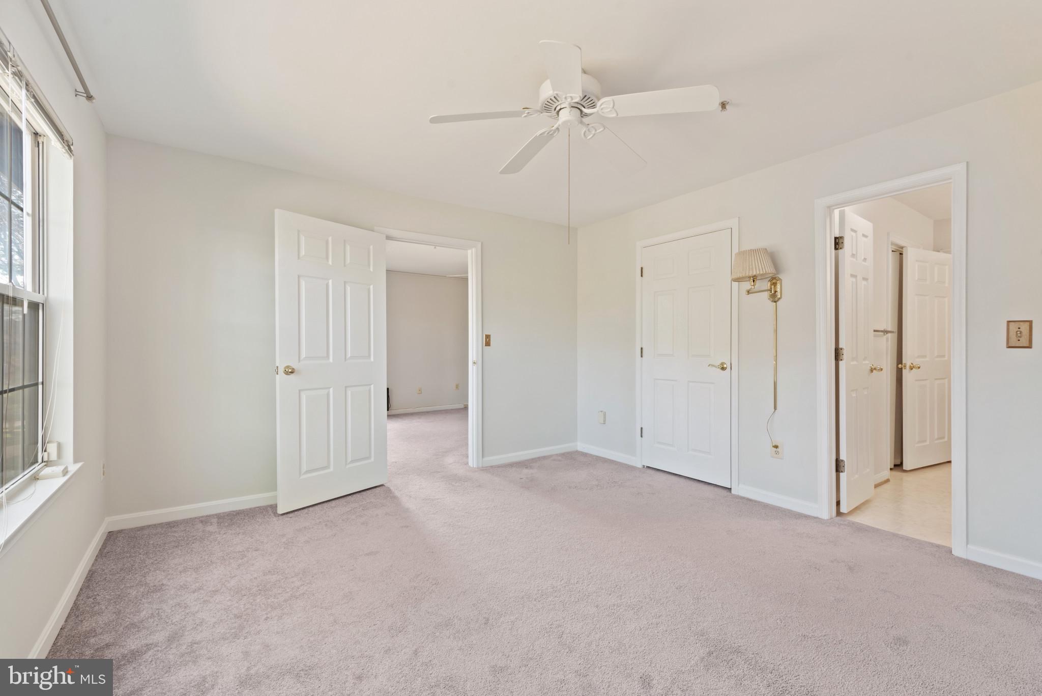 FALLS GABLE - Residential