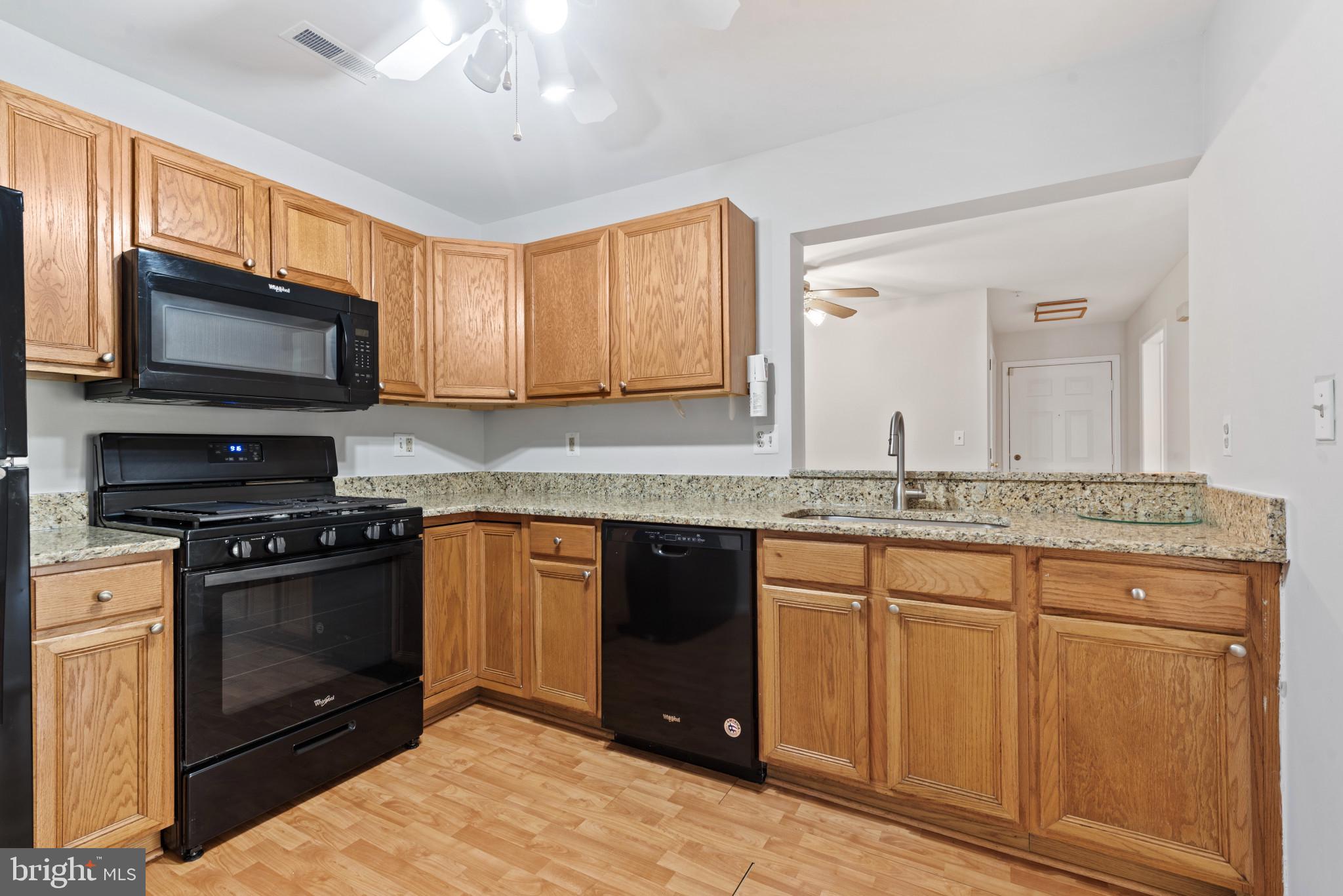 FALLS GABLE - Residential