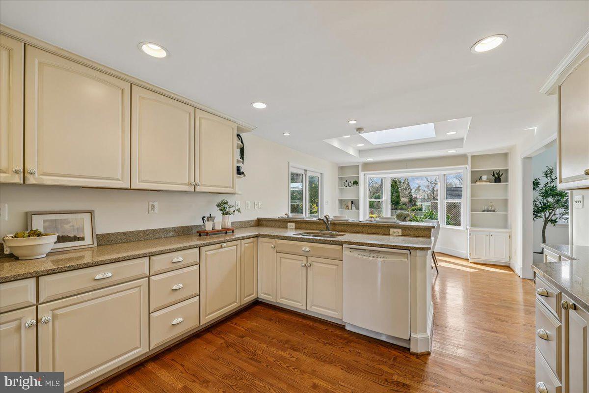 CHEVY CHASE VIEW - Residential