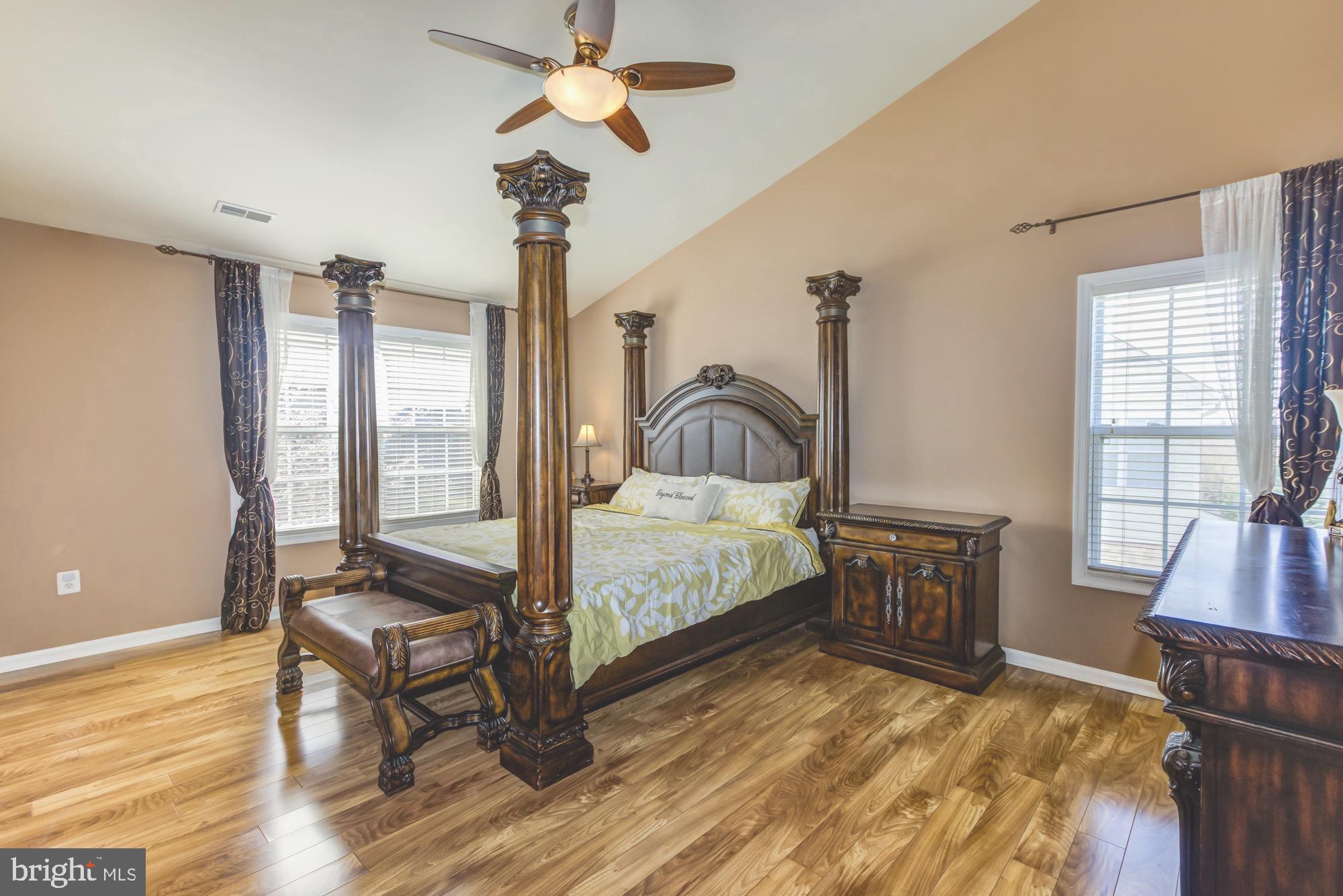 BRIDLEWOOD MANOR - Residential