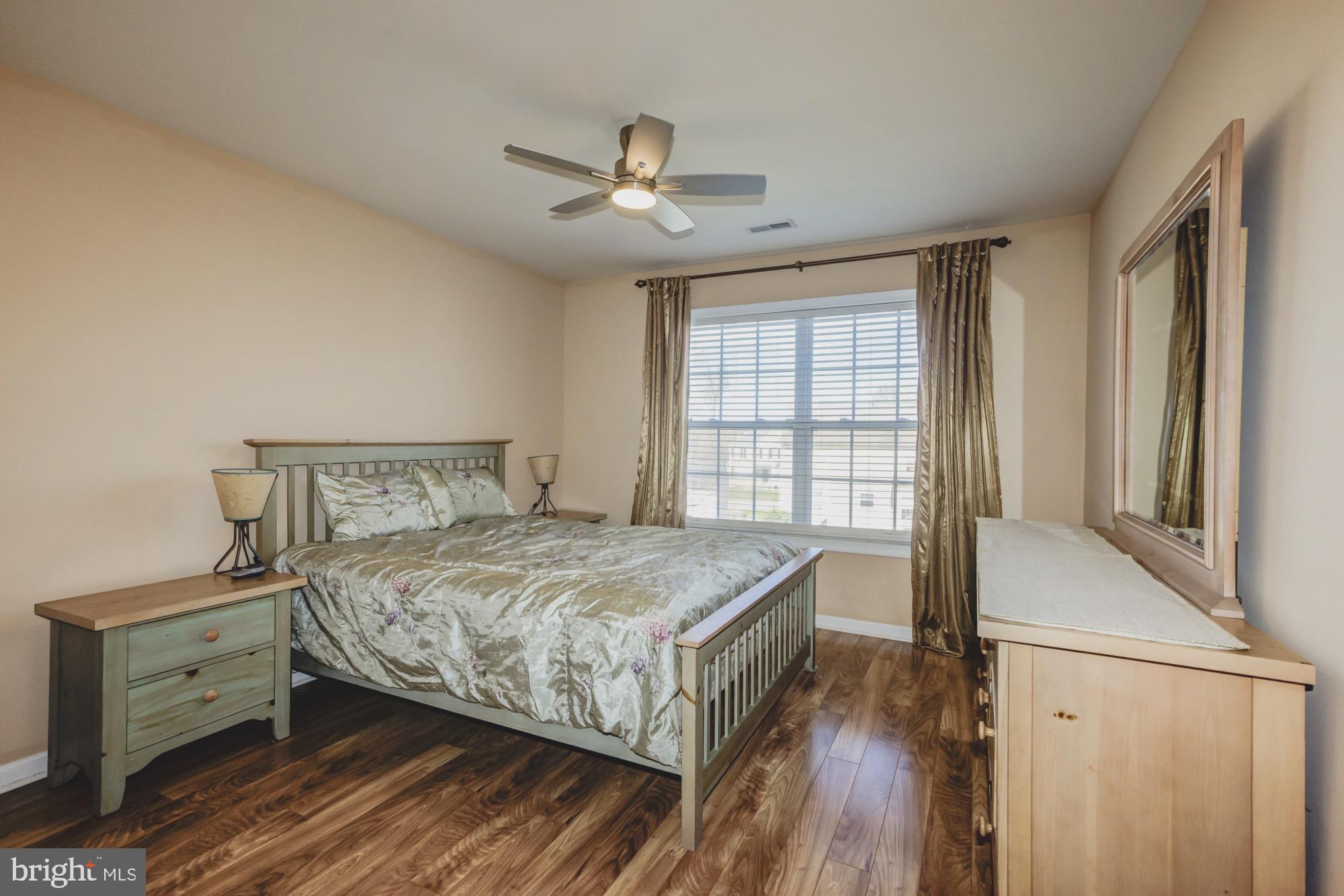 BRIDLEWOOD MANOR - Residential