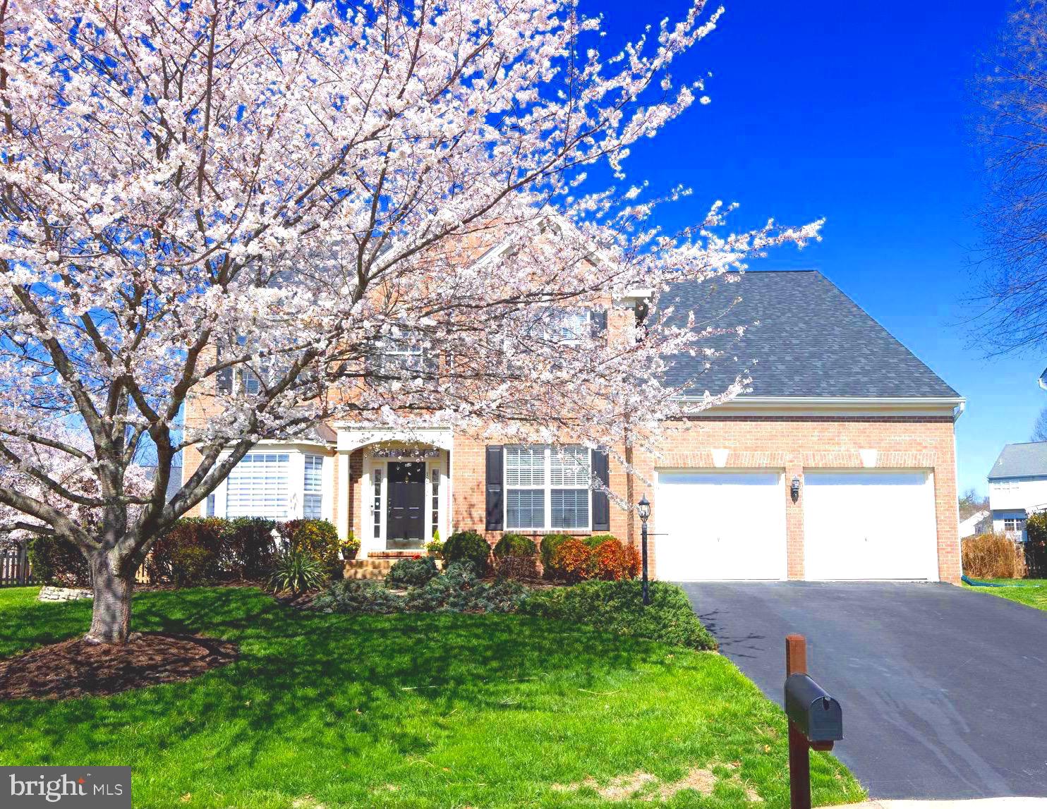 BRIDLEWOOD MANOR - Residential