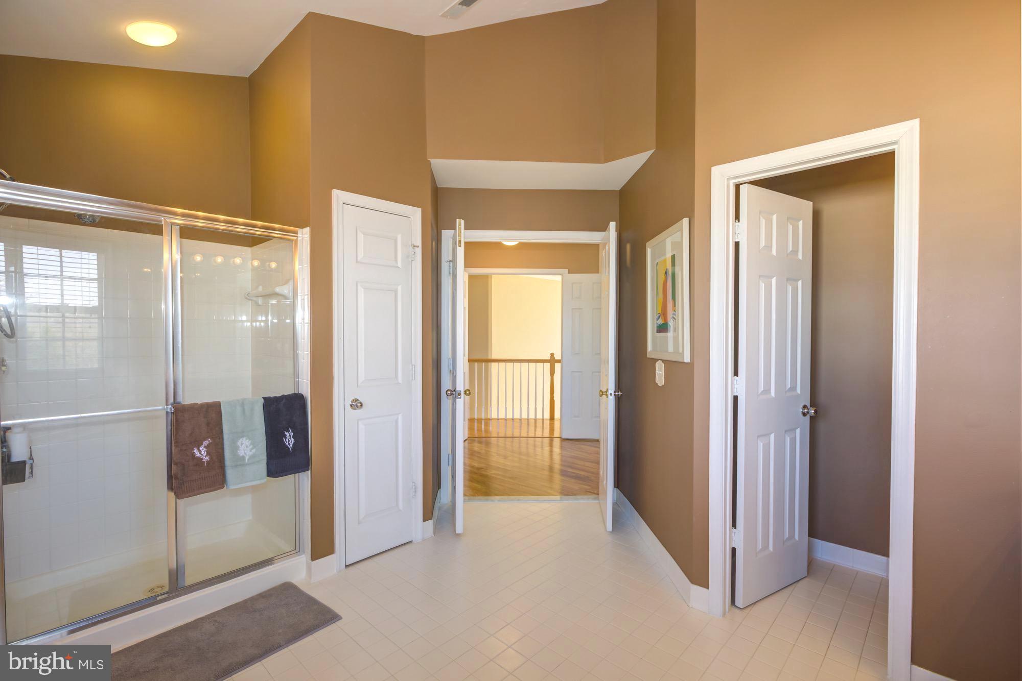 BRIDLEWOOD MANOR - Residential