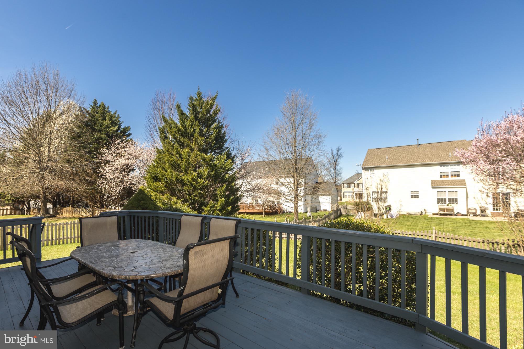 BRIDLEWOOD MANOR - Residential