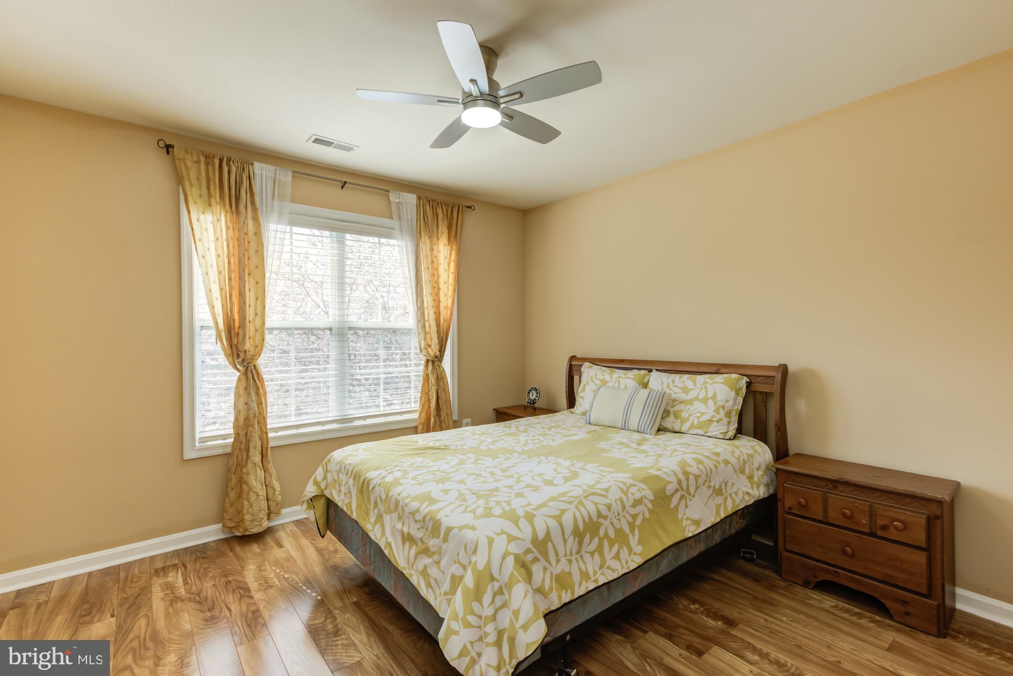 BRIDLEWOOD MANOR - Residential