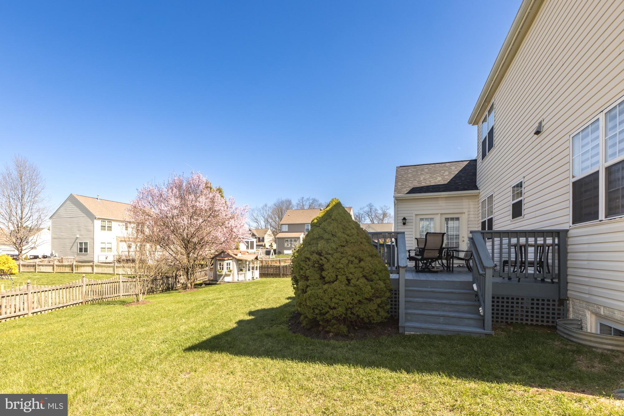 BRIDLEWOOD MANOR - Residential