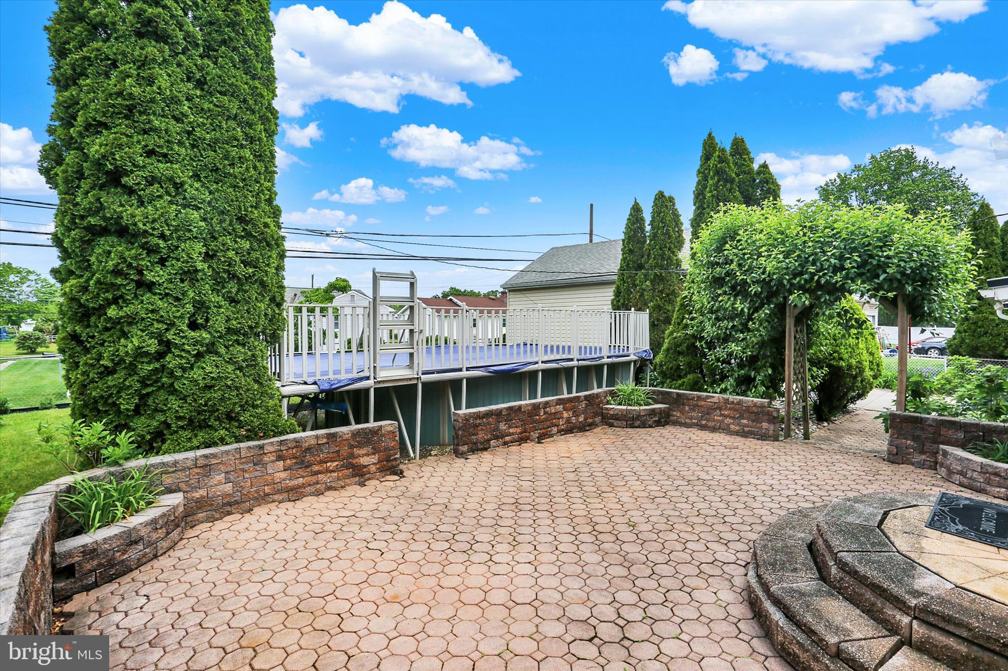 BROOKHAVEN - Residential
