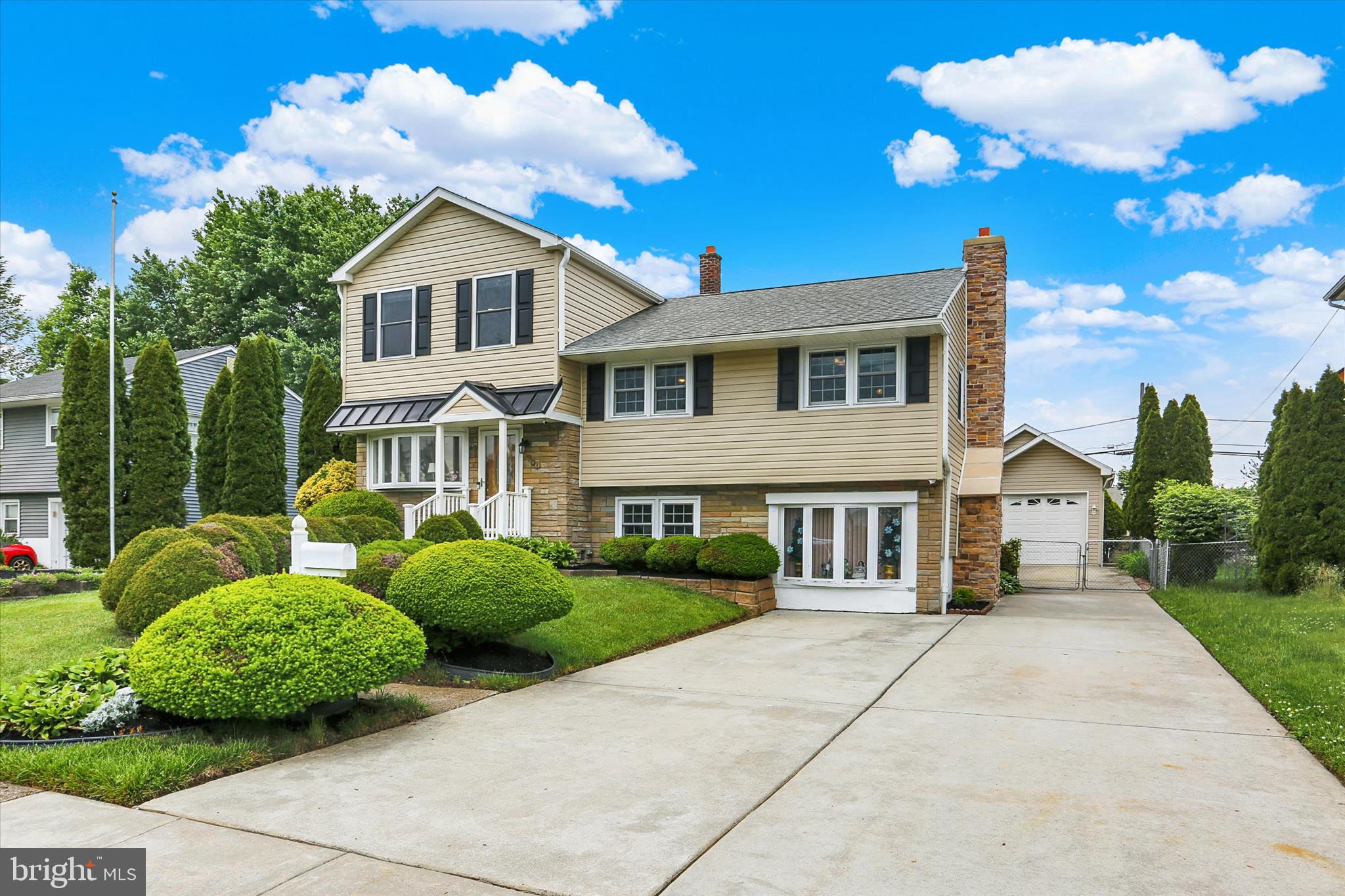 BROOKHAVEN - Residential