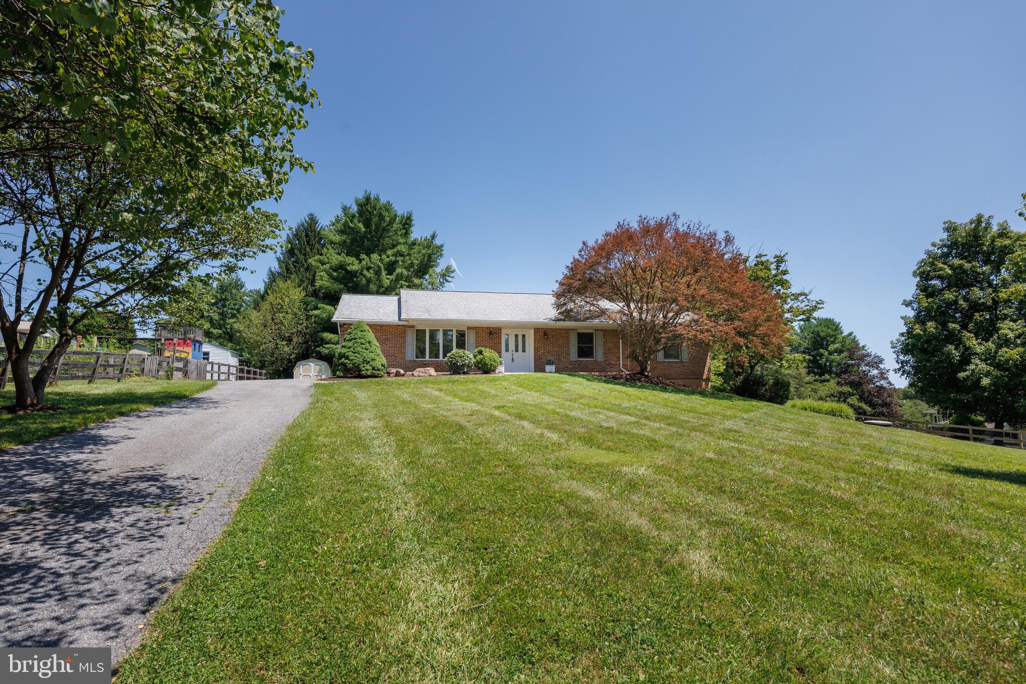 776 IRON GATE CIRCLE