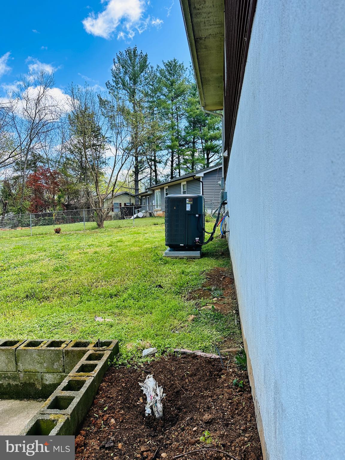 OAKRIDGE / COUNTRY RIDGE - Residential