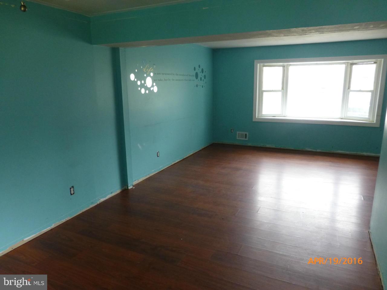 QUEENS PARK - Residential