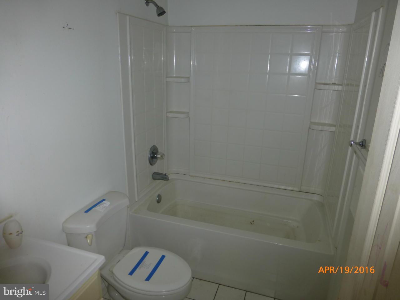 QUEENS PARK - Residential