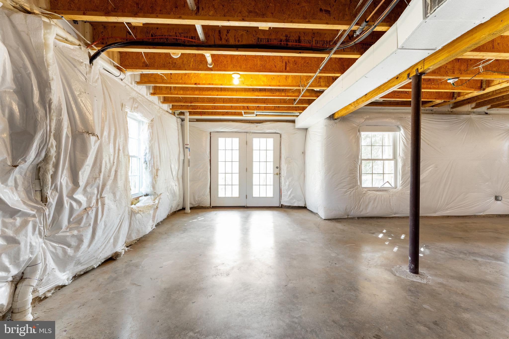 LAKE OF THE WOODS - Residential