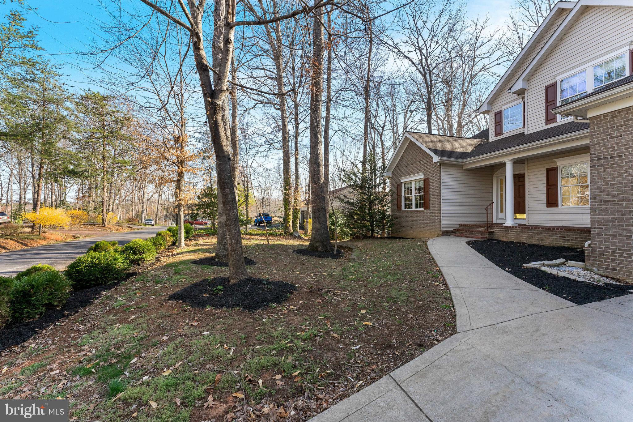 LAKE OF THE WOODS - Residential