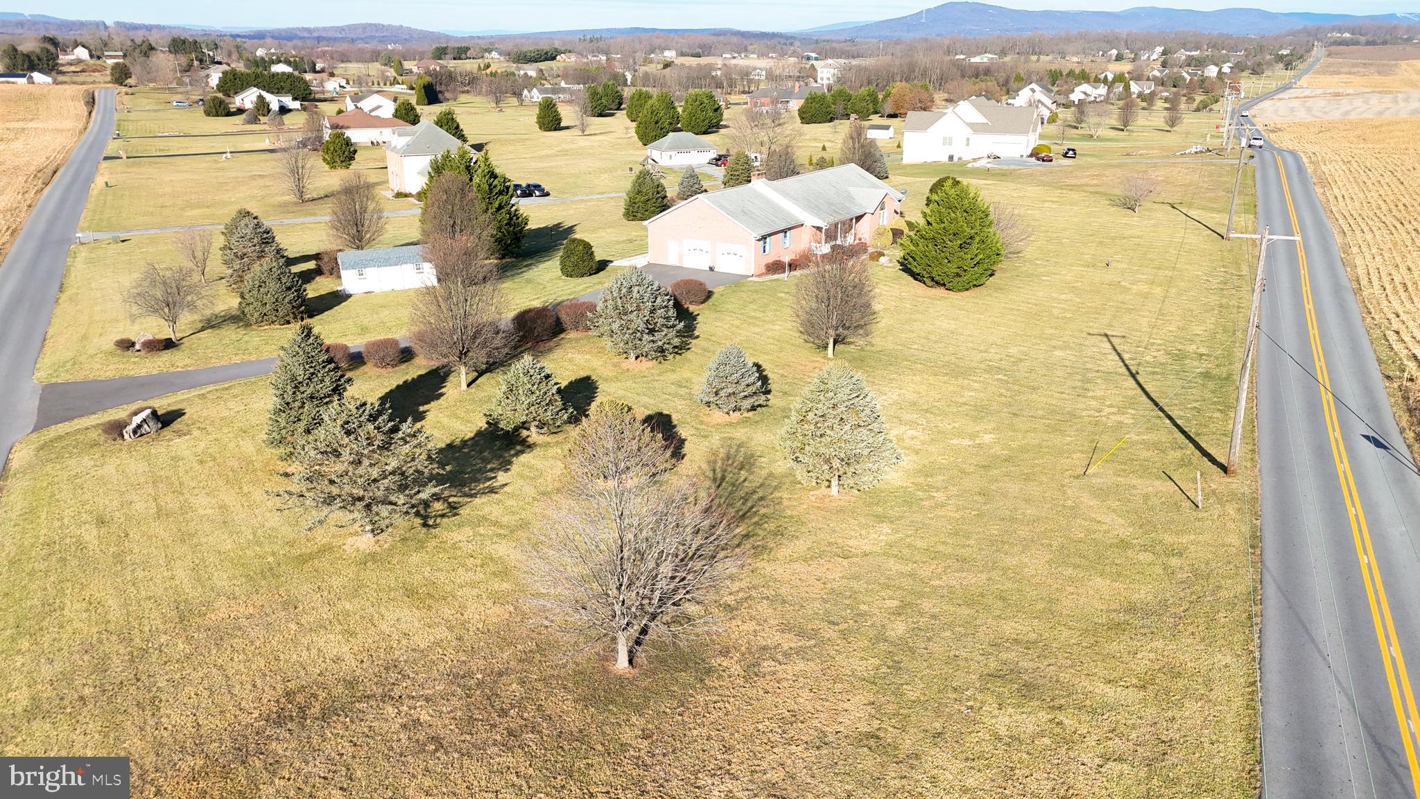 ARCADIAN TRIANGLE - Residential