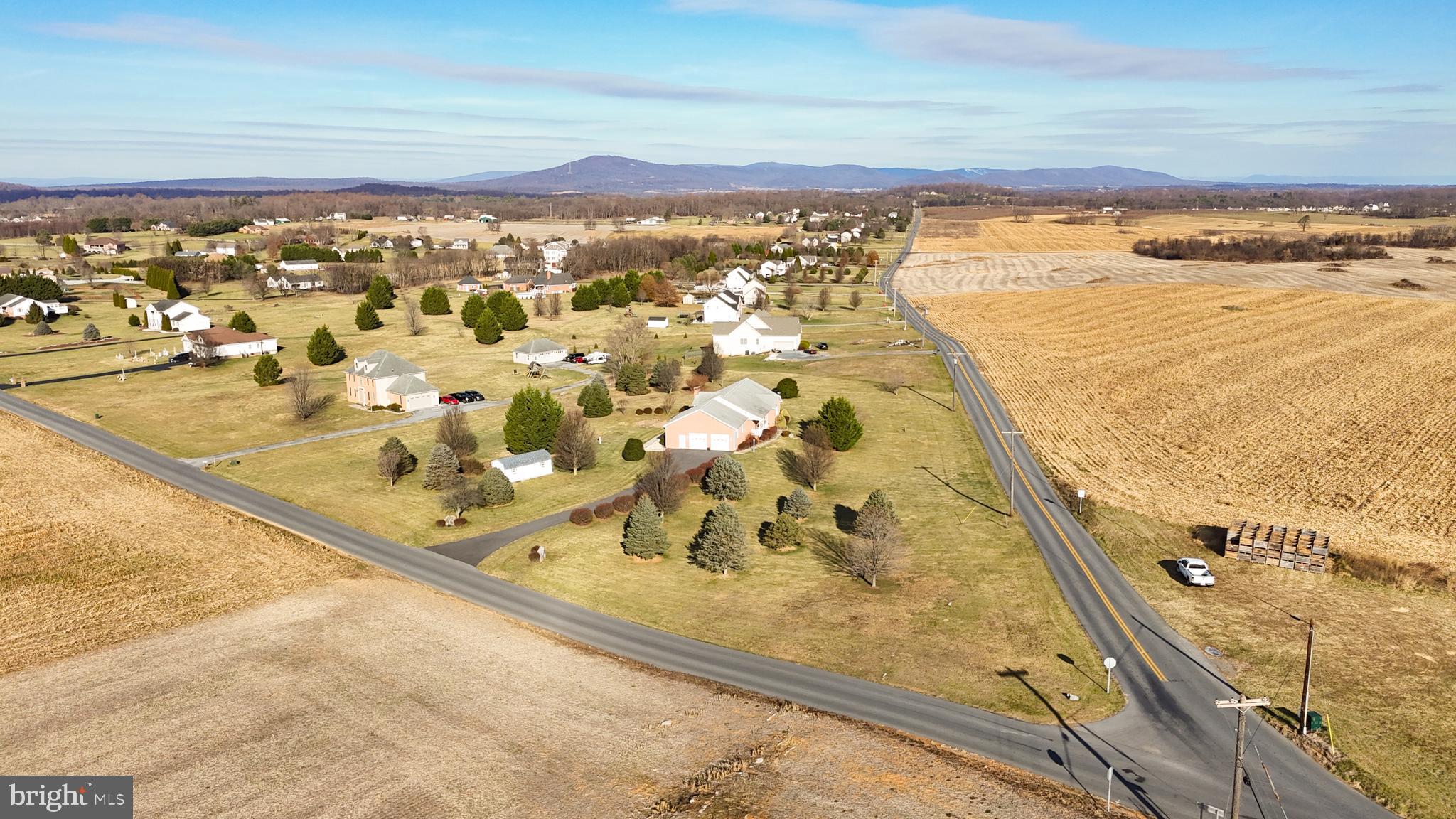 ARCADIAN TRIANGLE - Residential