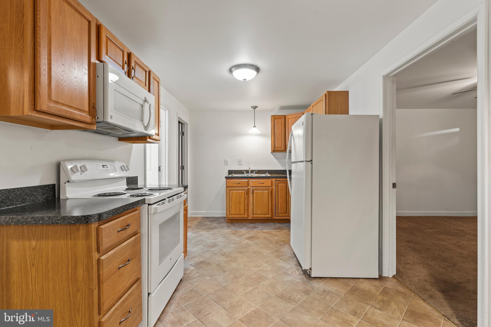 ARCADIAN TRIANGLE - Residential