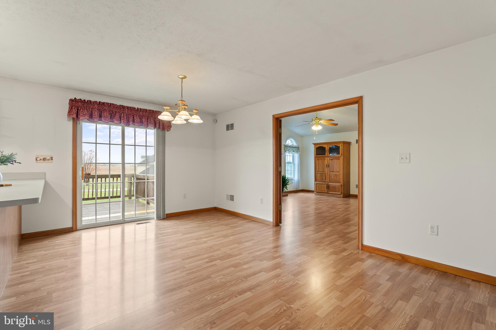 ARCADIAN TRIANGLE - Residential