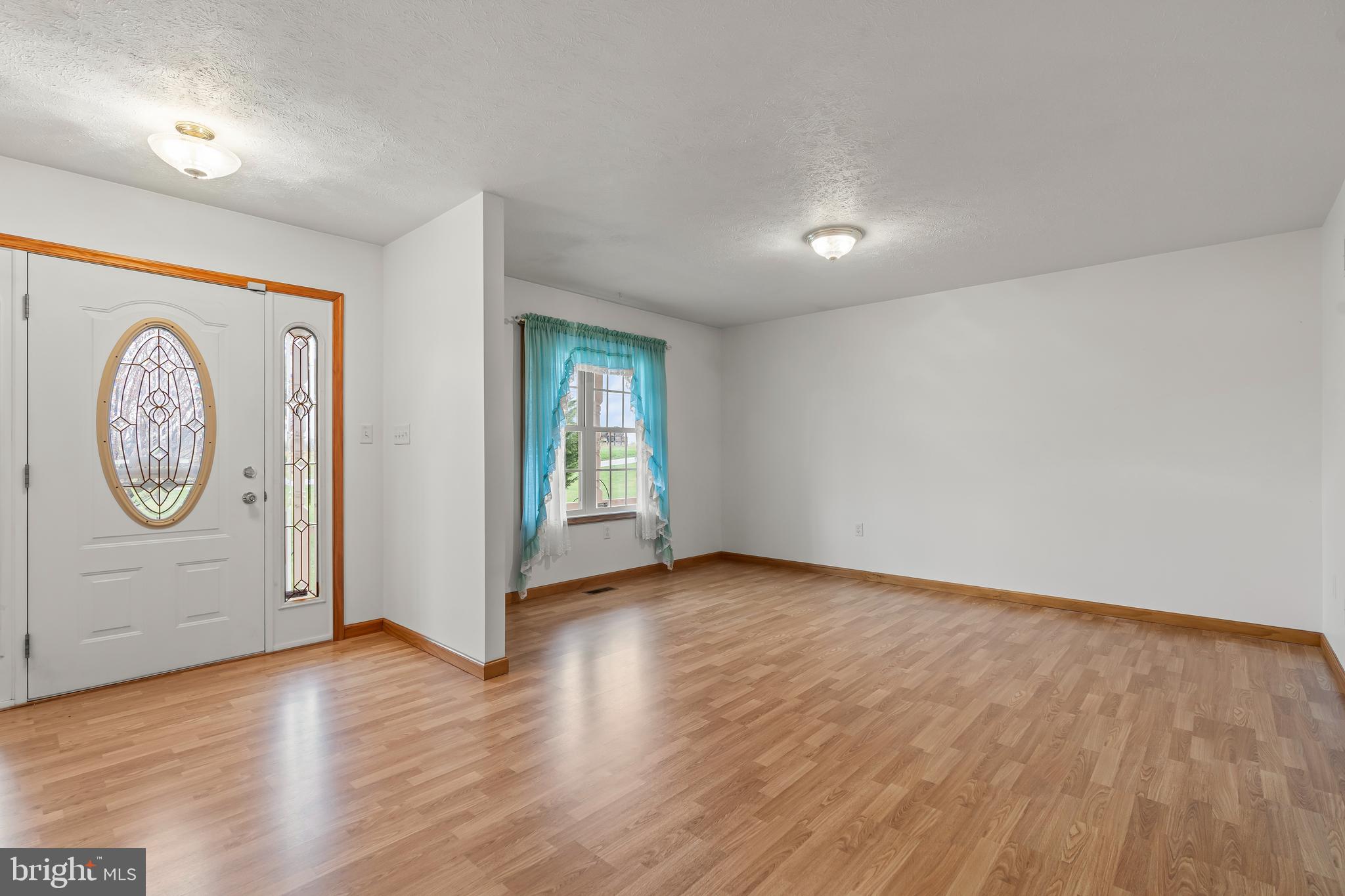 ARCADIAN TRIANGLE - Residential