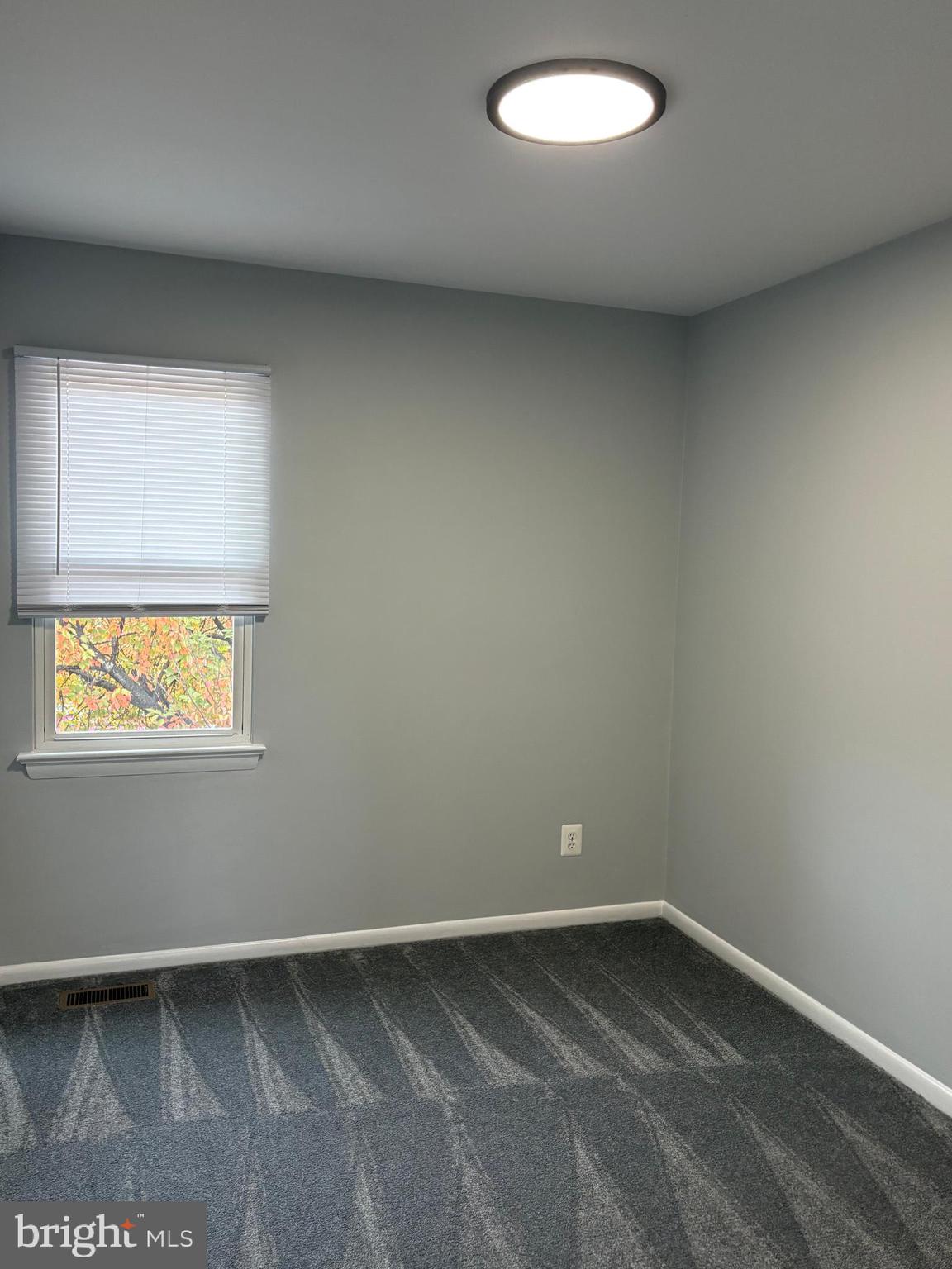 CRESTWOOD VILLAGE - Residential