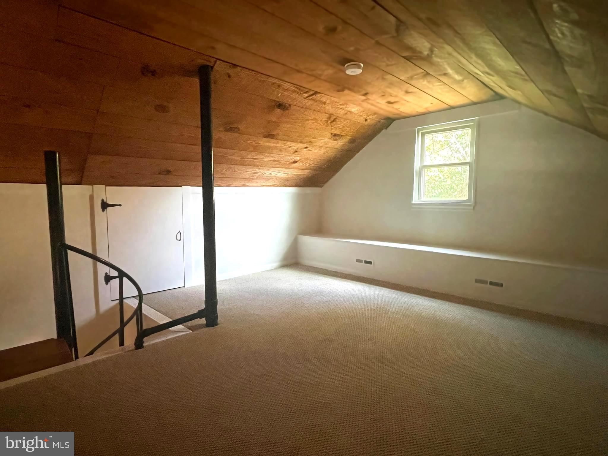 SILCOTT SPRINGS - Residential Lease