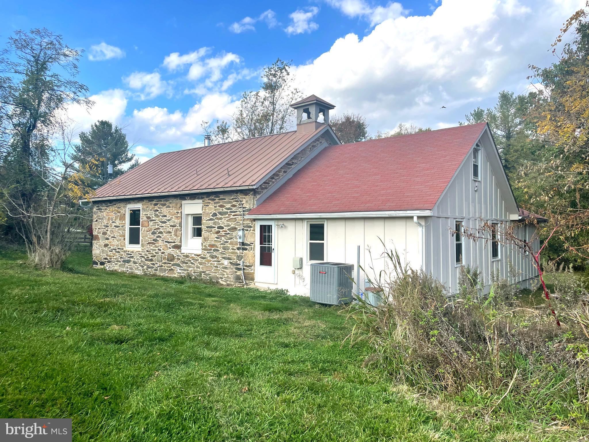 SILCOTT SPRINGS - Residential Lease