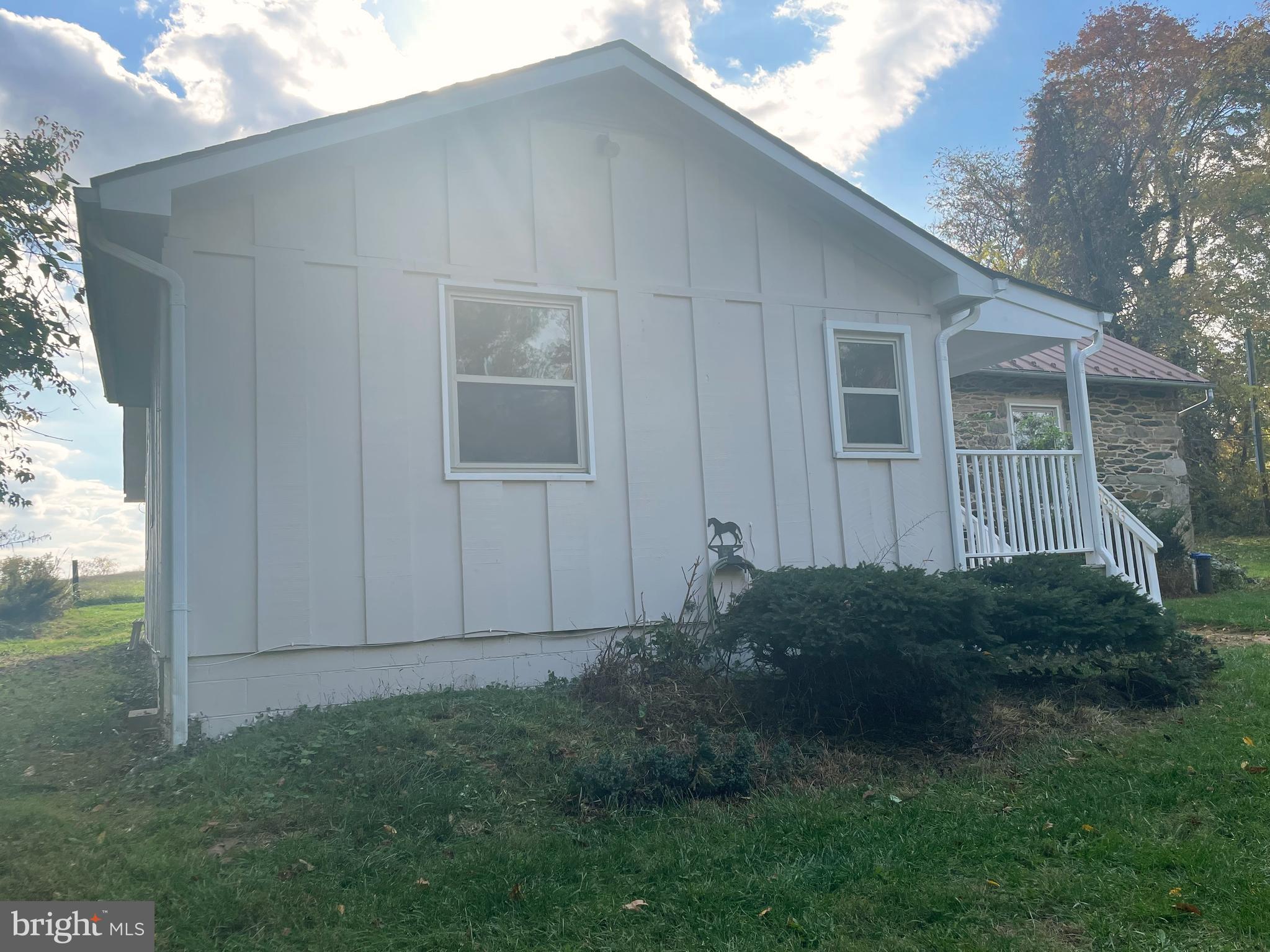 SILCOTT SPRINGS - Residential Lease