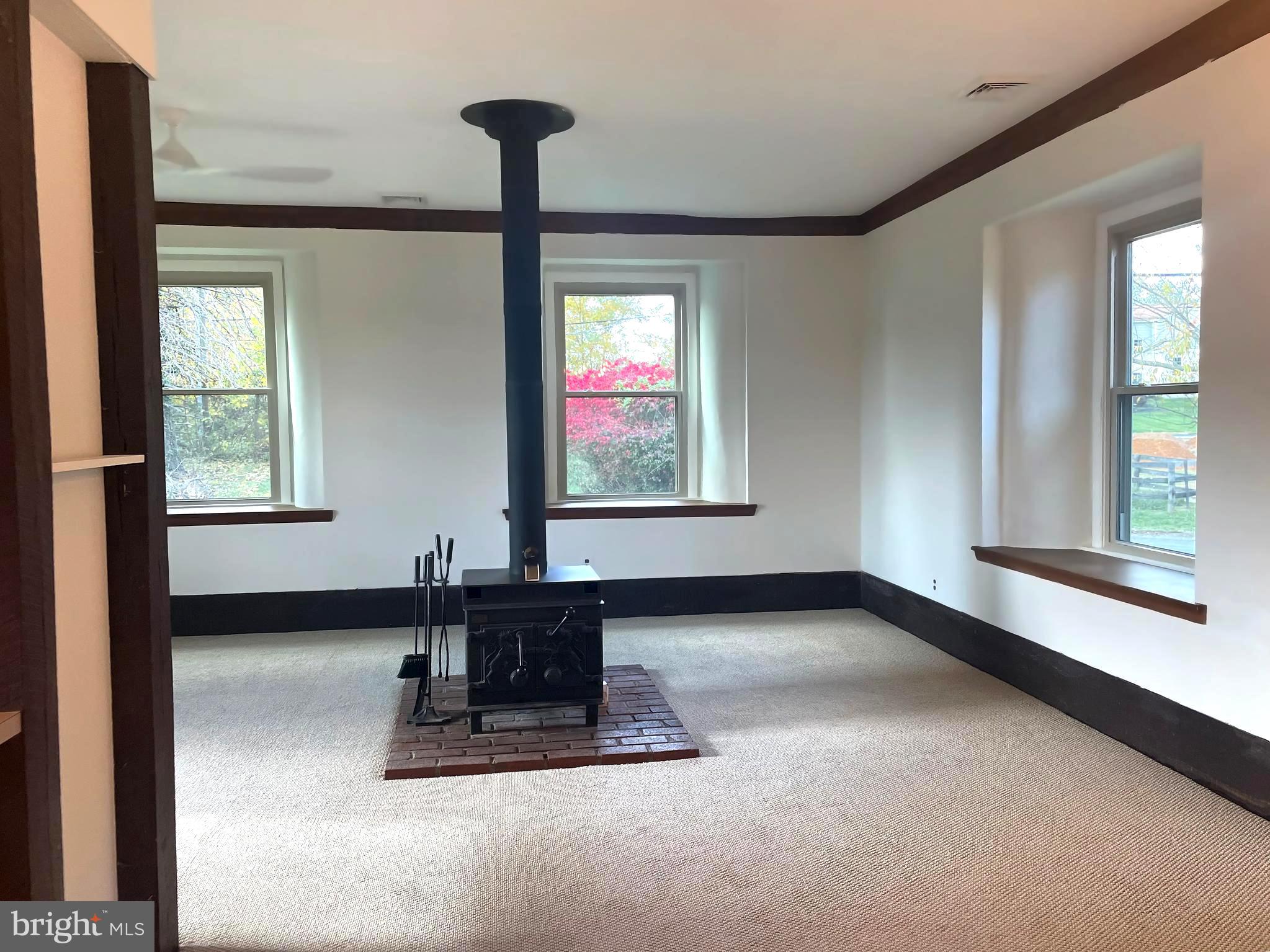 SILCOTT SPRINGS - Residential Lease