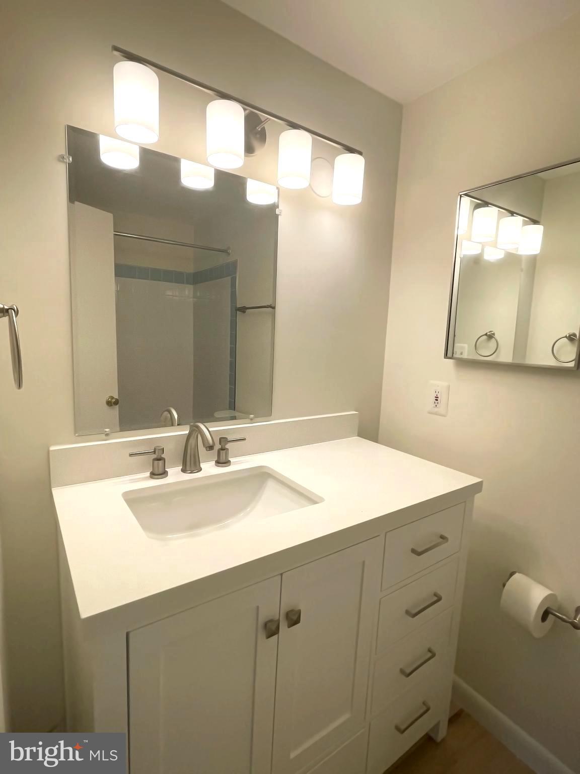 SILCOTT SPRINGS - Residential Lease