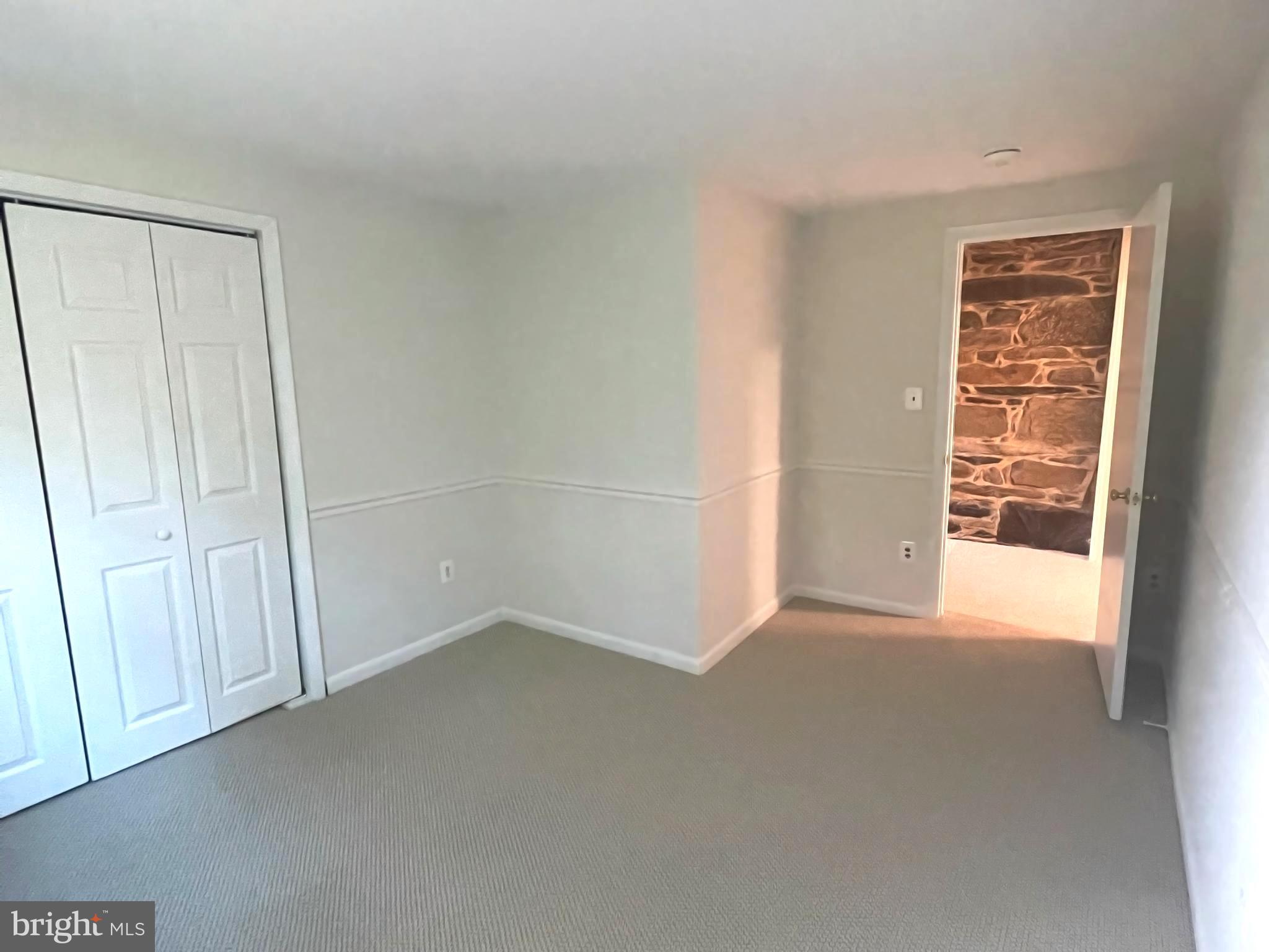 SILCOTT SPRINGS - Residential Lease