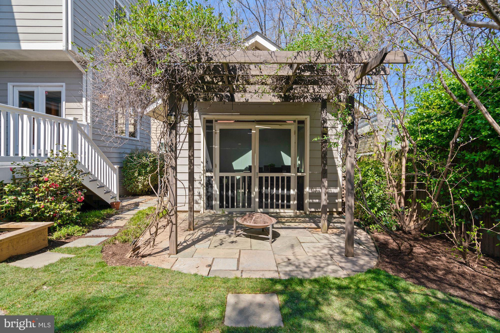 NORTH BETHESDA GROVE - Residential