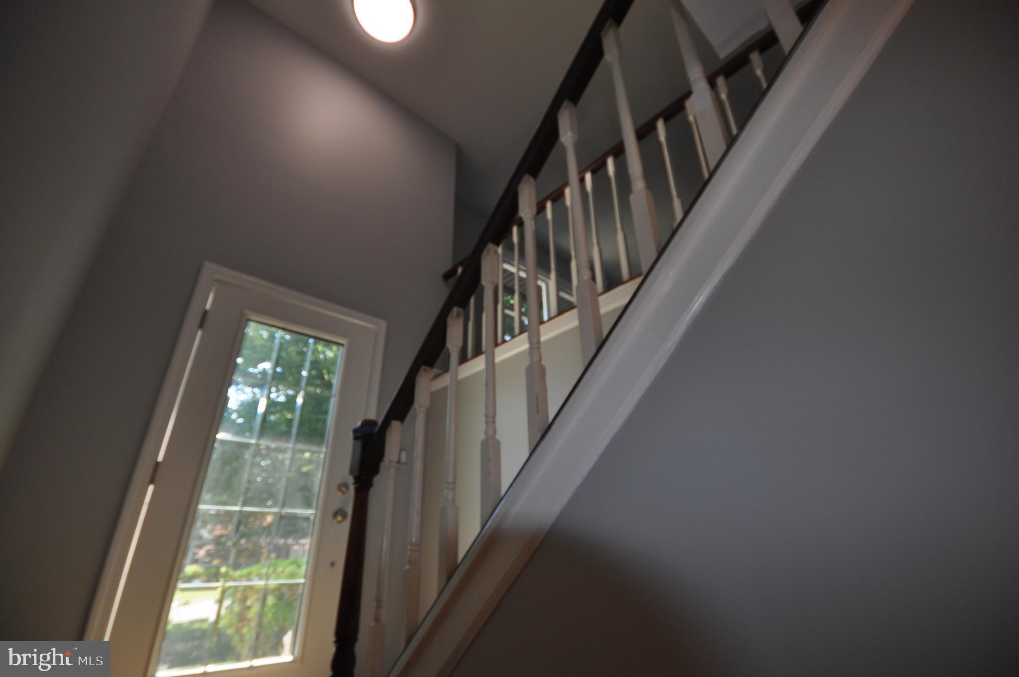 BROADVIEW - Residential Lease