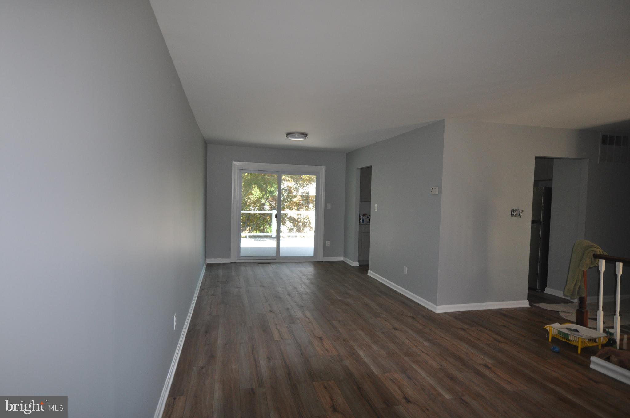 BROADVIEW - Residential Lease