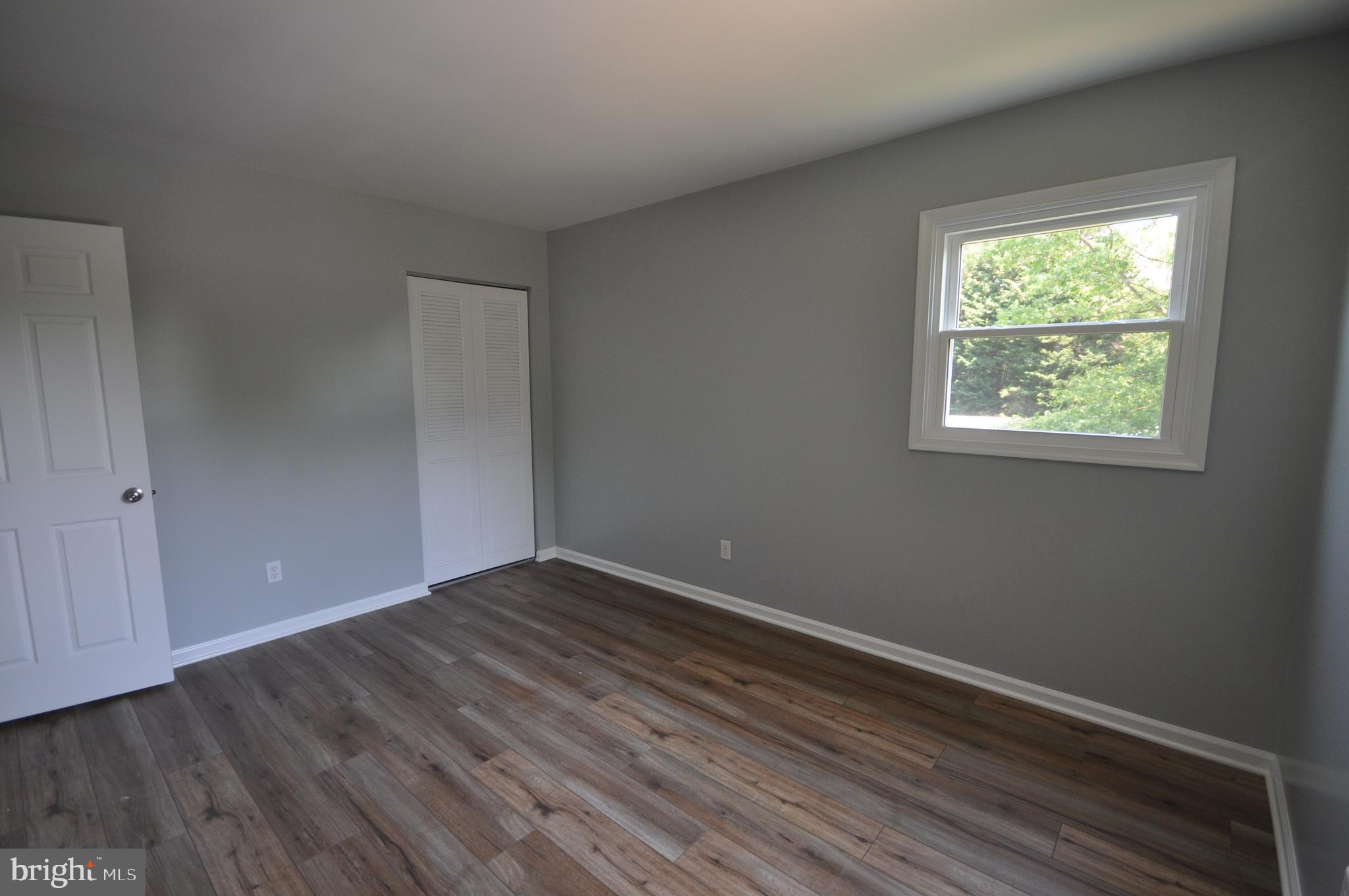 BROADVIEW - Residential Lease