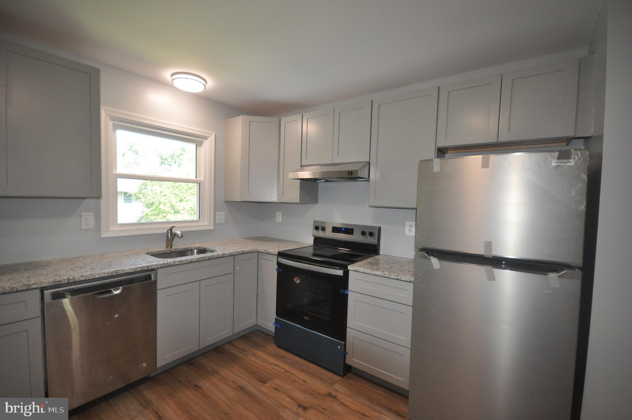 BROADVIEW - Residential Lease