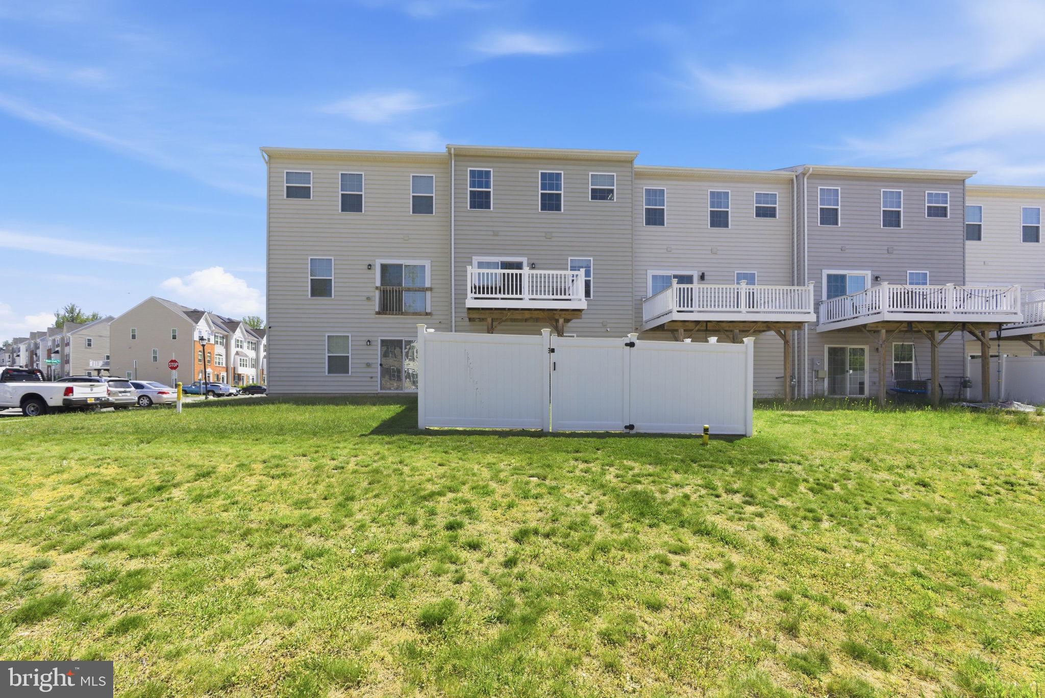 RAPPAHANNOCK LANDING - Residential