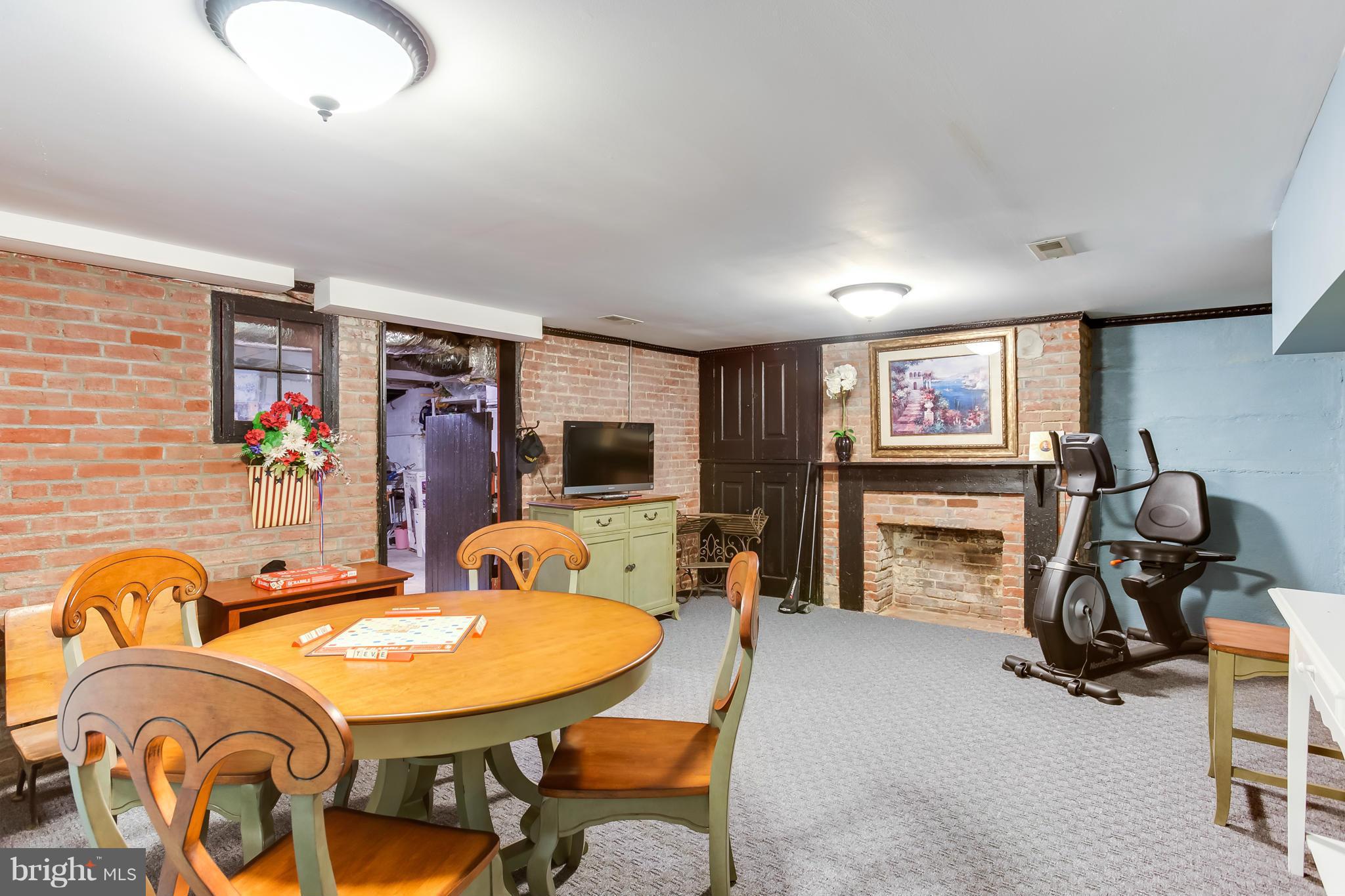 HISTORIC DISTRICT - Residential