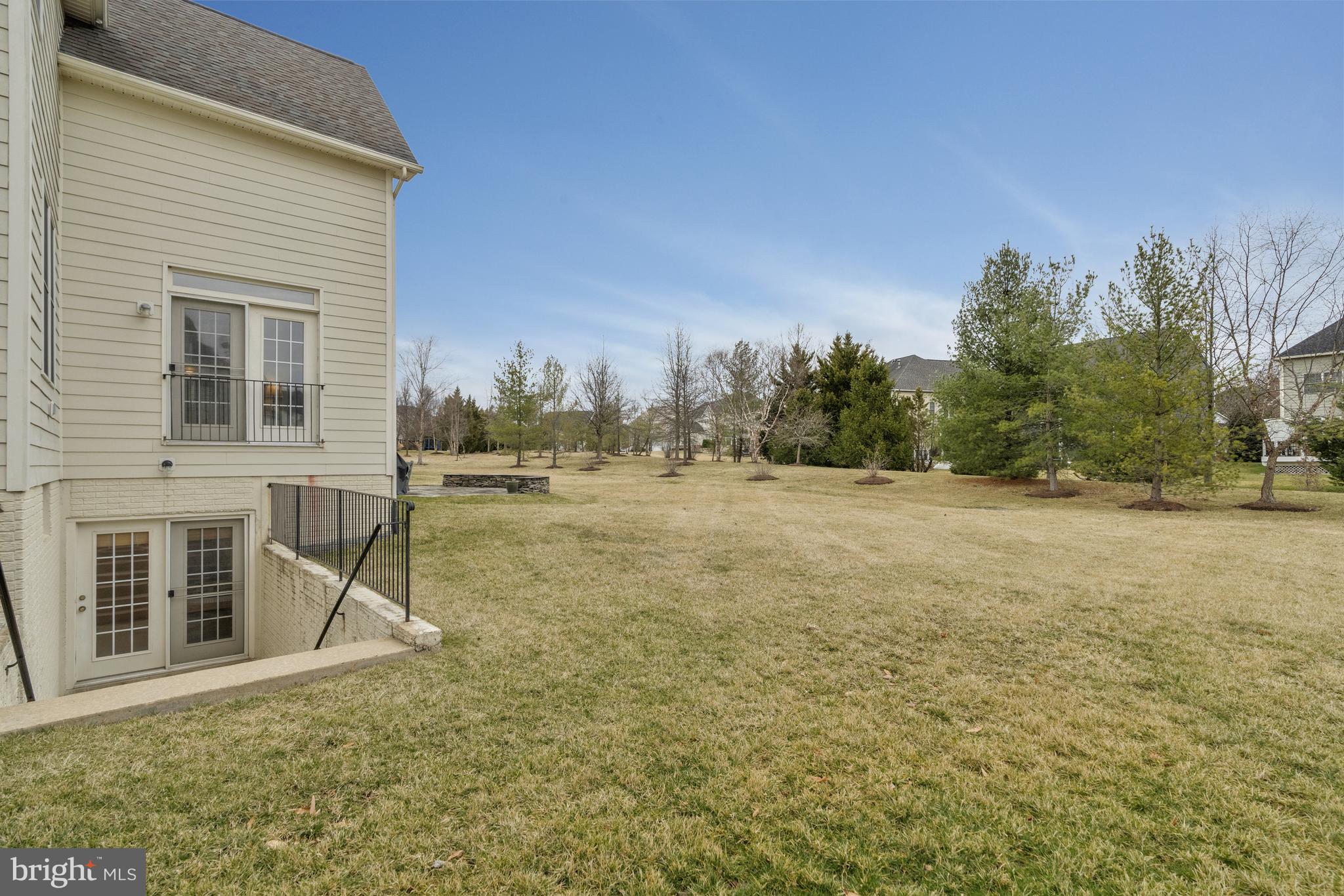 LANSDOWNE ON THE POTOMAC - Residential