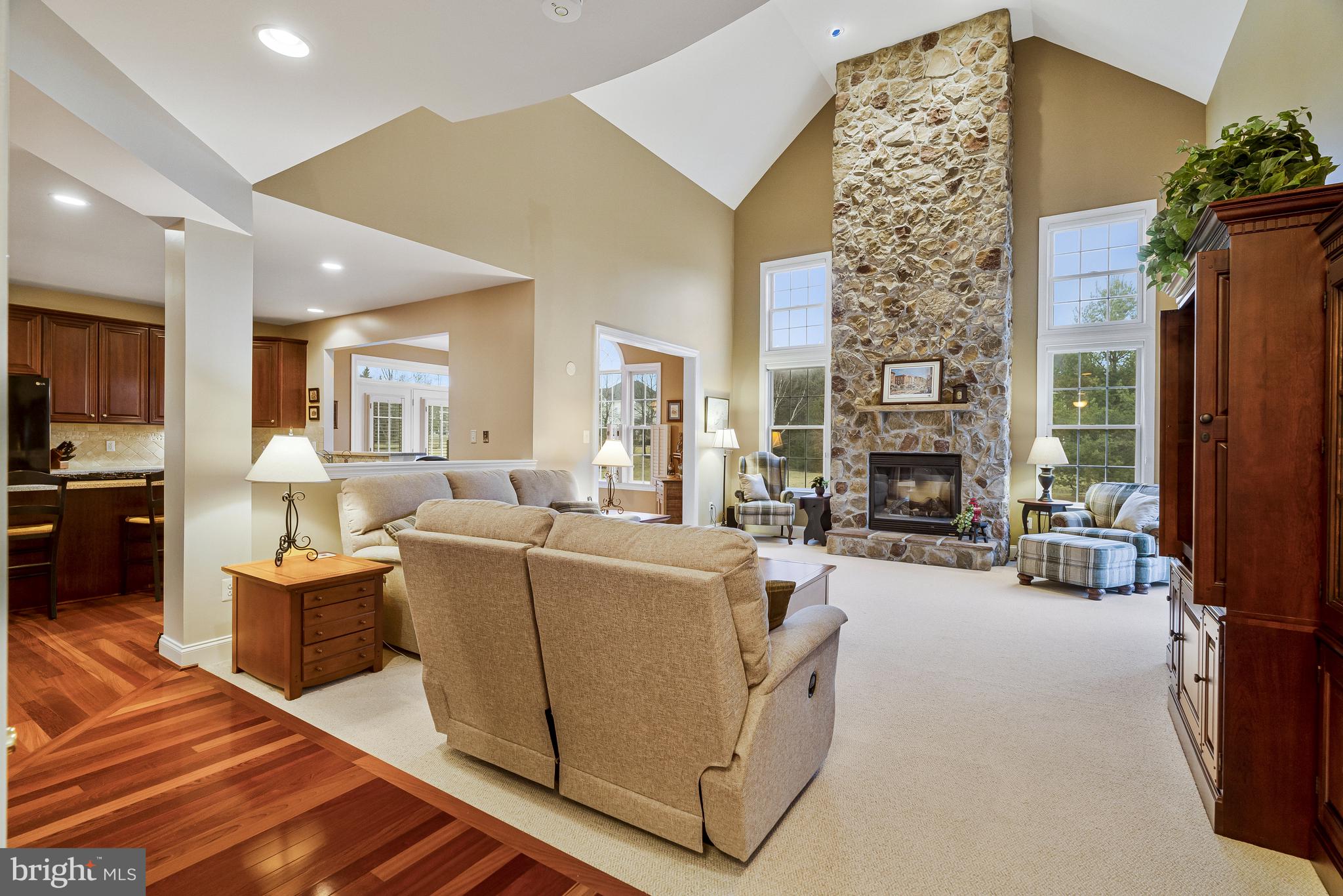 19292 CREEK FIELD CIRCLE